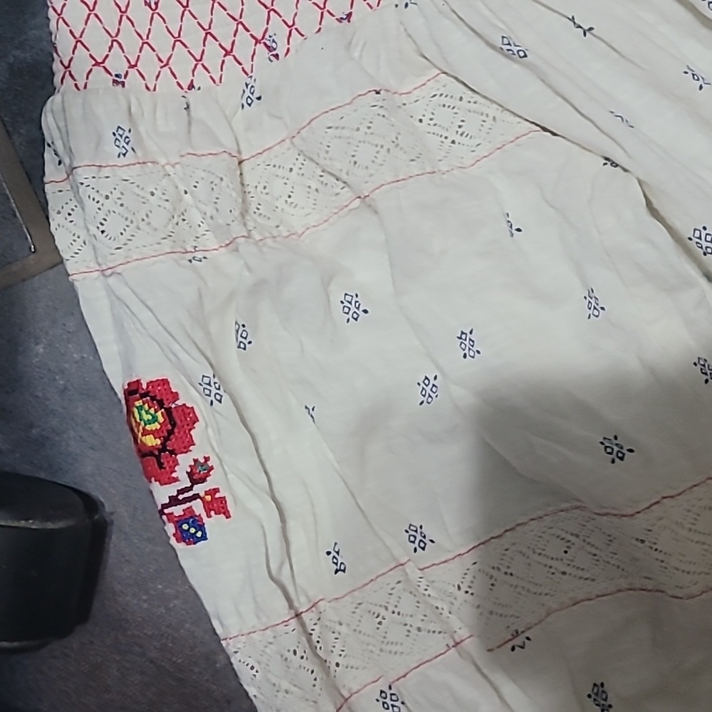 Free People Le Petite Embroidered Prairie Top Size Large - Picture 5 of 8